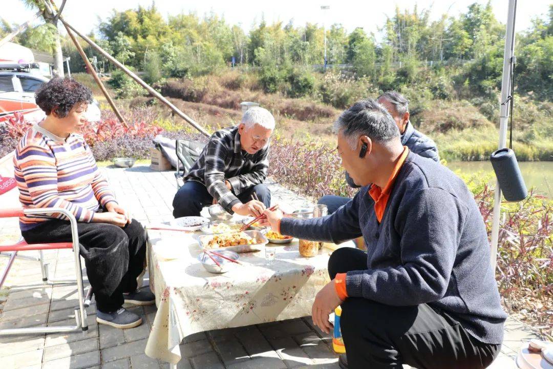 未来 封开县将着力构建 “一城一带两廊”区域生长新格式 封开更出彩!:MK电竞(图2)
未来 封开县将着力构建 “一城一带两廊”区域生长新格式 封开更出彩!:MK电竞(图2)